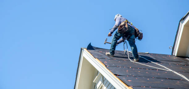 Best Residential Roofing Contractor  in Hutchinson, KS